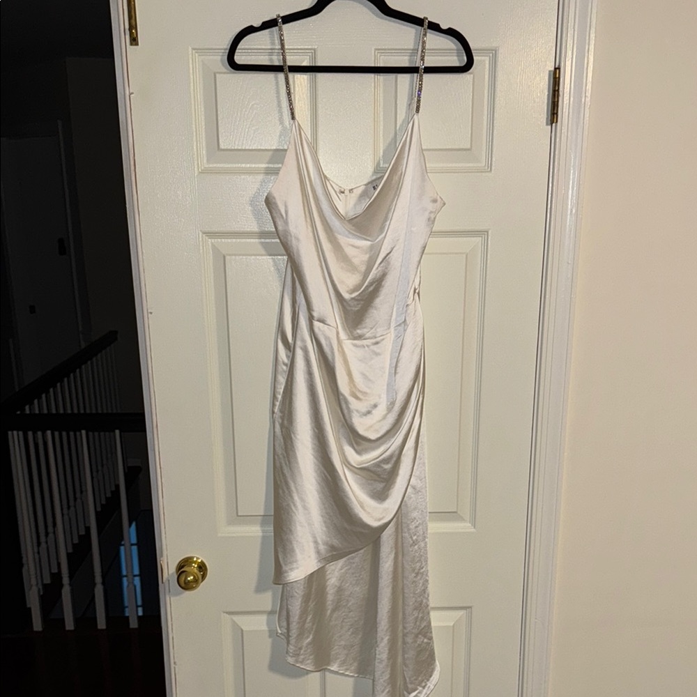 Elliatt Silver Ruched Asymmetrical Sundress